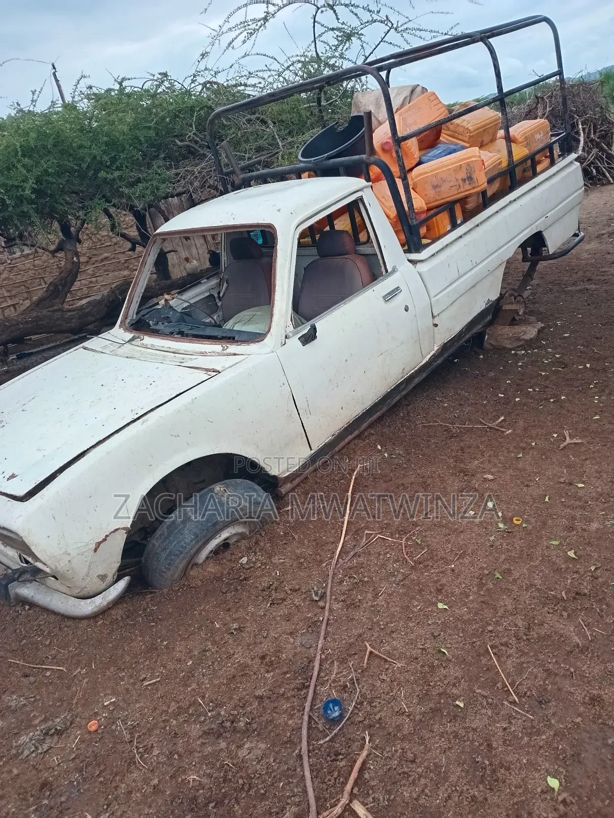 Peugeot 404 1998 White