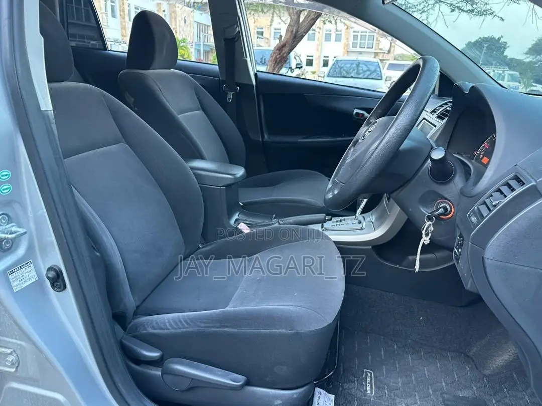 Toyota Corolla Fielder 2008 Silver
