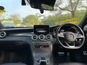 Mercedes-Benz C200 2014 Pearl