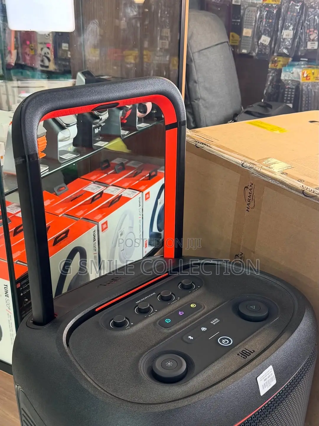 JBL Partybox 520 - Portable Battery-Powered Party Speaker