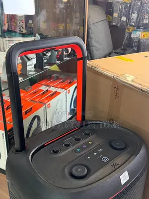 JBL Partybox 520 - Portable Battery-Powered Party Speaker