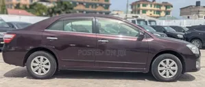 Toyota Premio 2013 Maroon
