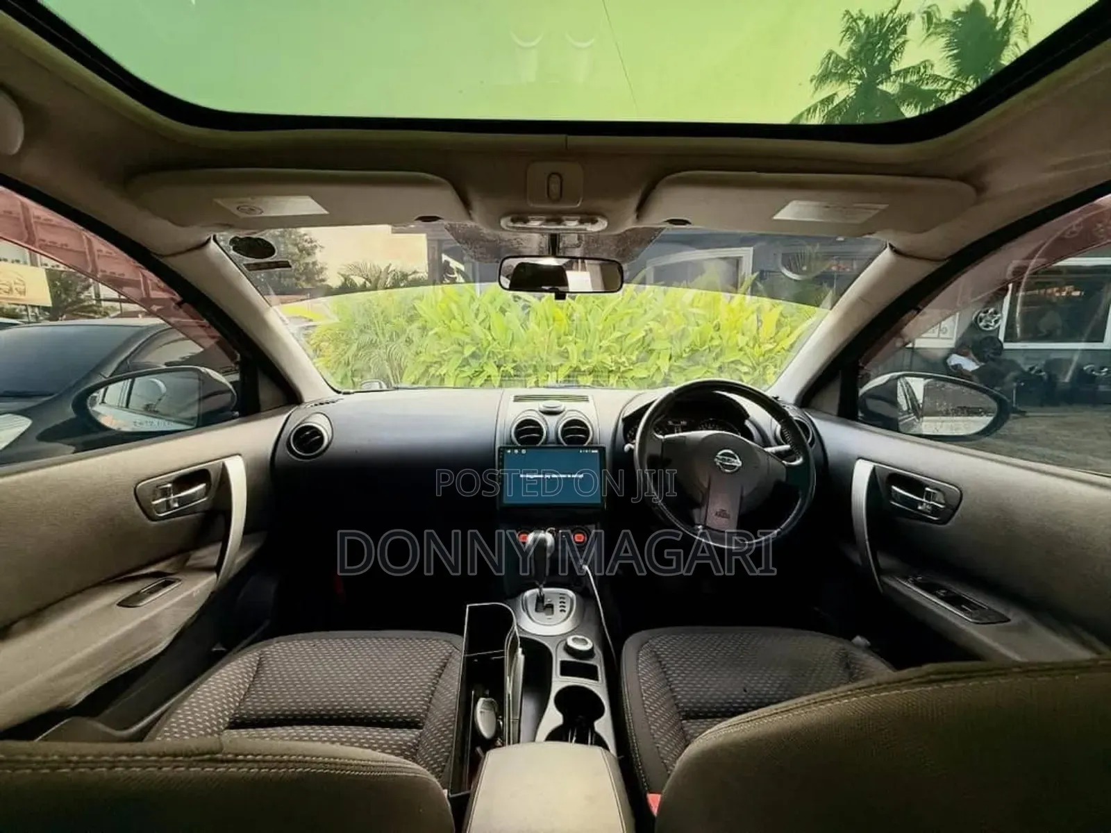 Nissan Dualis 2012 Silver