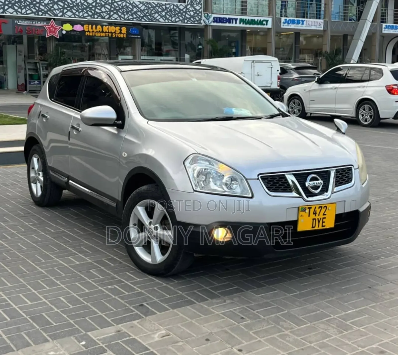 Nissan Dualis 2012 Silver