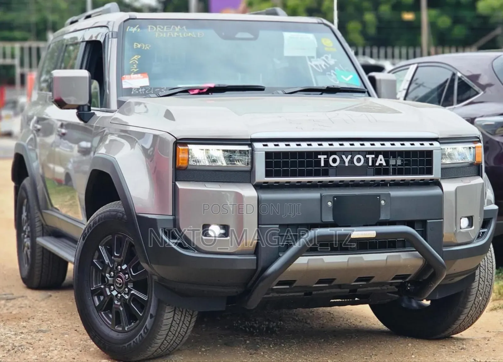 Toyota Land Cruiser Prado 2024 Silver