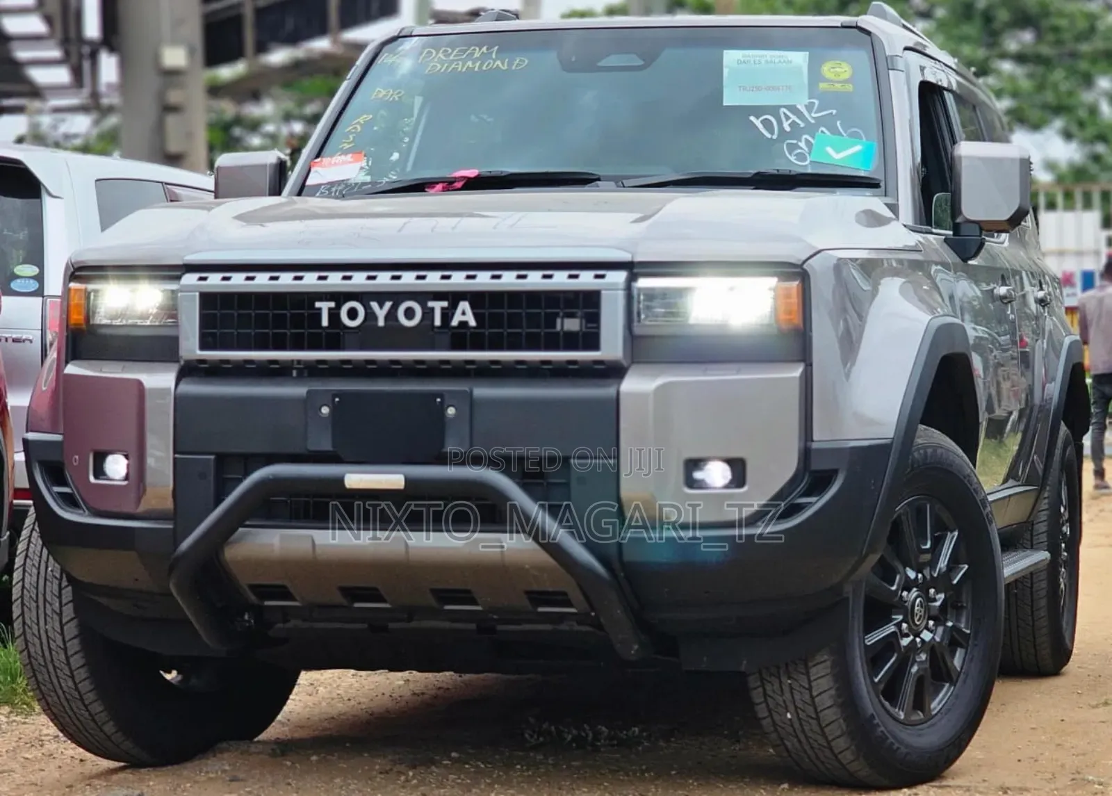 Toyota Land Cruiser Prado 2024 Silver