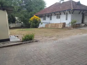 4bdrm House in Kinondoni, Hananasif for sale