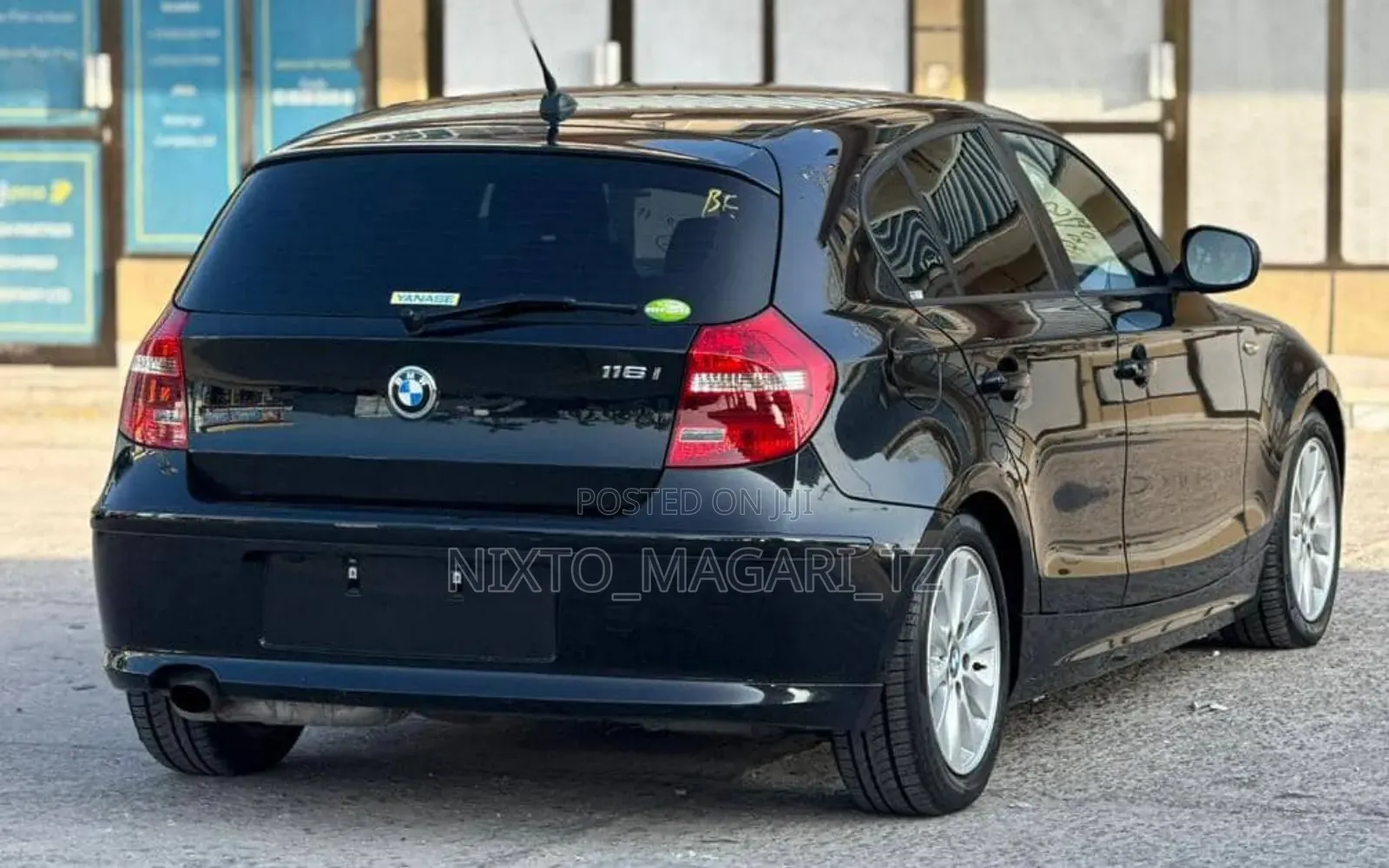 BMW 1 Series 2010 Black
