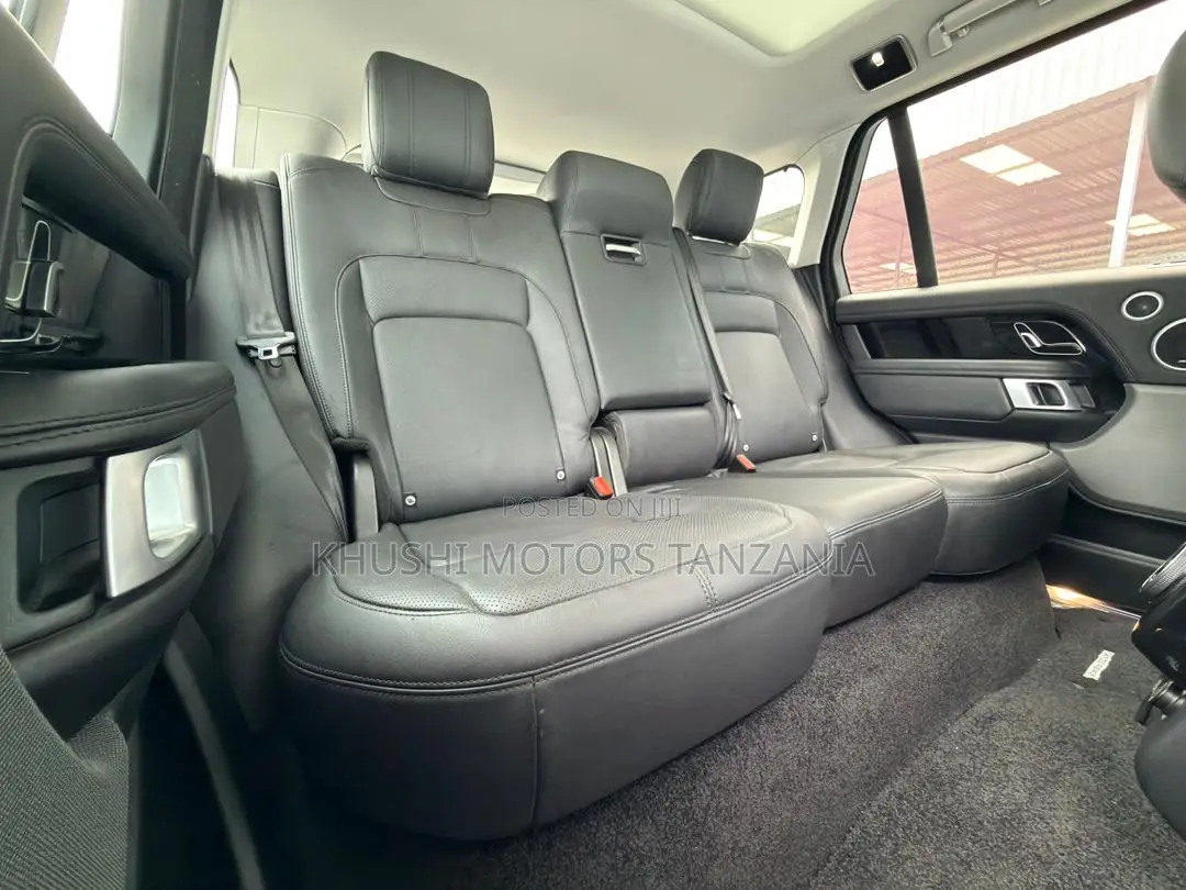 Land Rover Range Rover Vogue 2018 Black