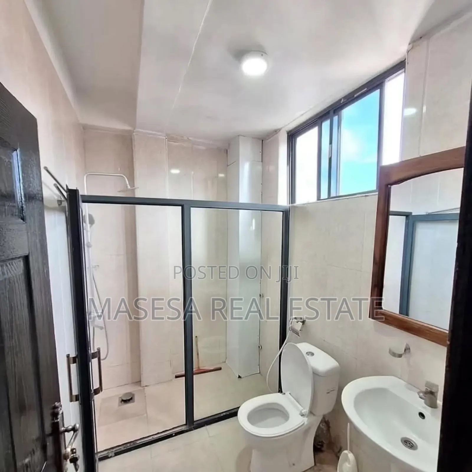 Furnished 2bdrm Apartment in Oyster Bay for rent