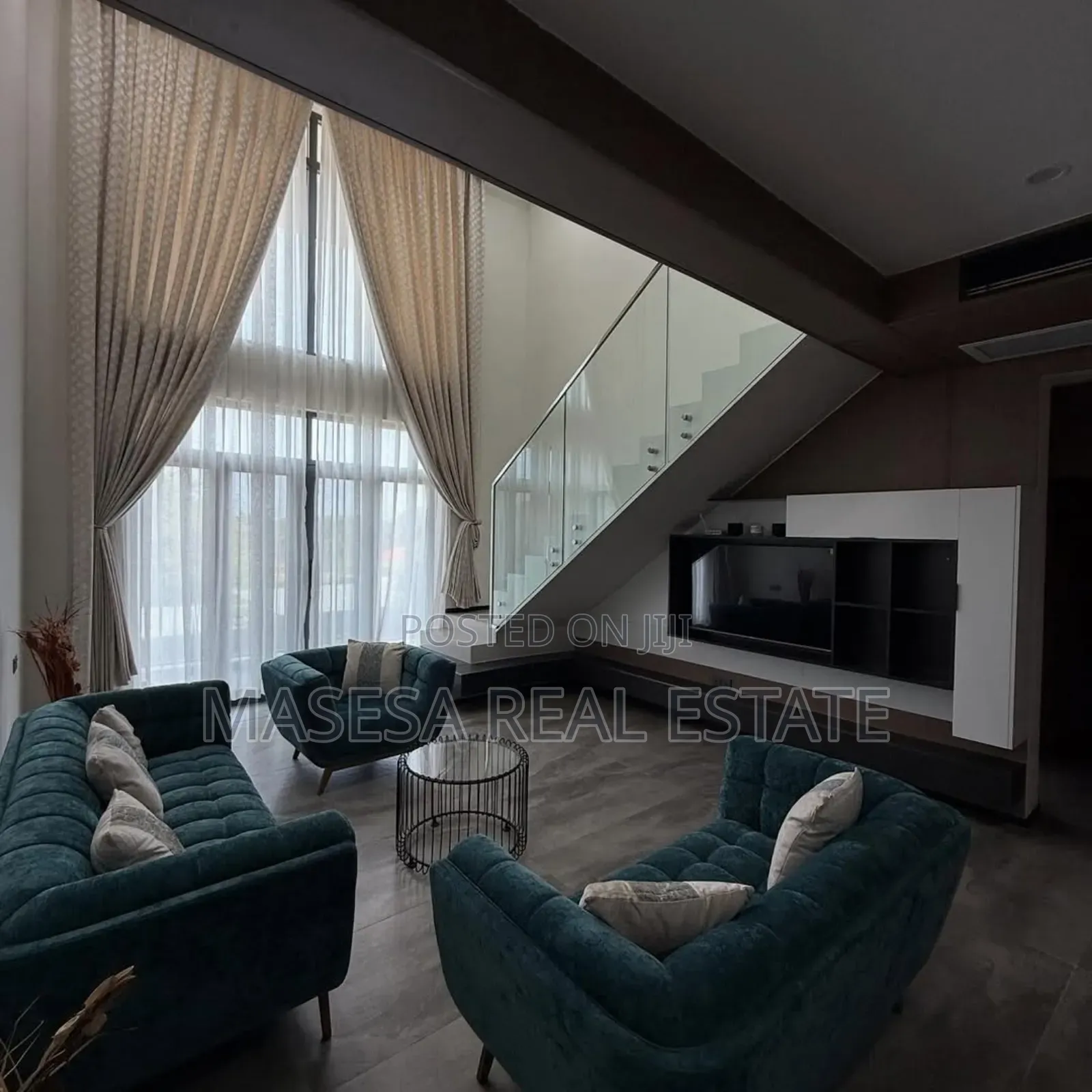 Furnished 3bdrm Duplex in Oyster Bay for rent