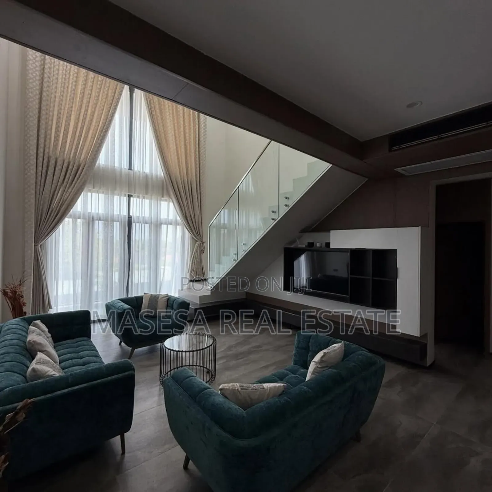 Furnished 3bdrm Duplex in Oyster Bay for rent
