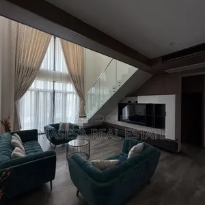 Furnished 3bdrm Duplex in Oyster Bay for rent