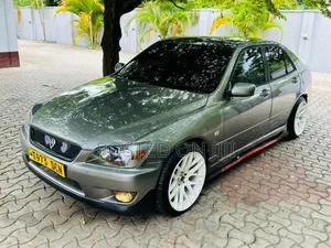 Toyota Altezza 2001 Gray