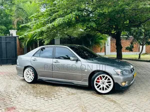 Toyota Altezza 2001 Gray