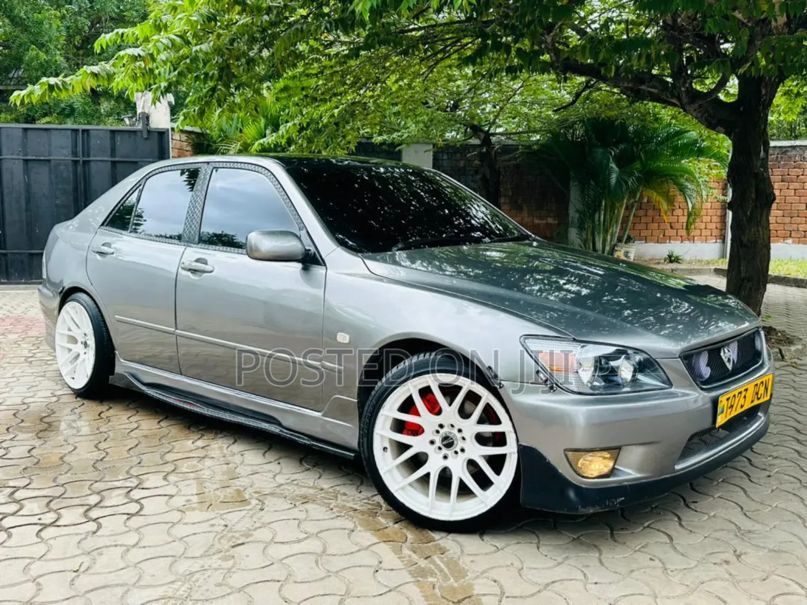 Toyota Altezza 2001 Gray