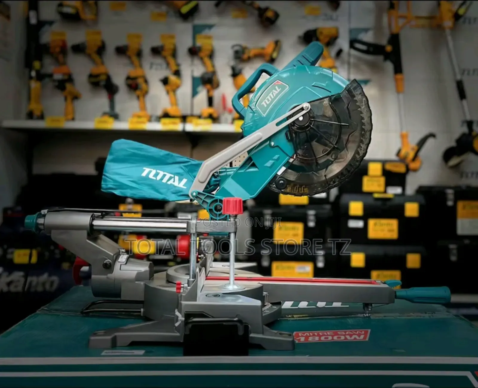 Total Mitre Saw 1800w Slide