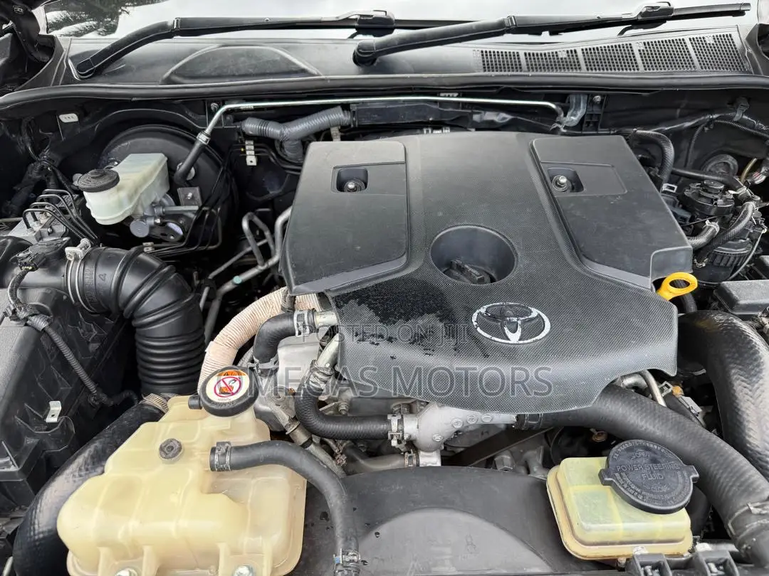Toyota Fortuner 2018 Black