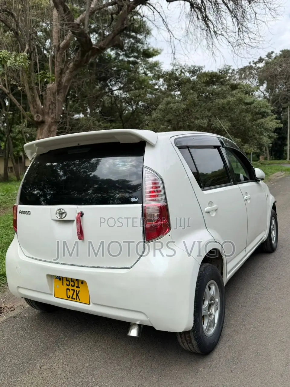 Toyota Passo 2004 White