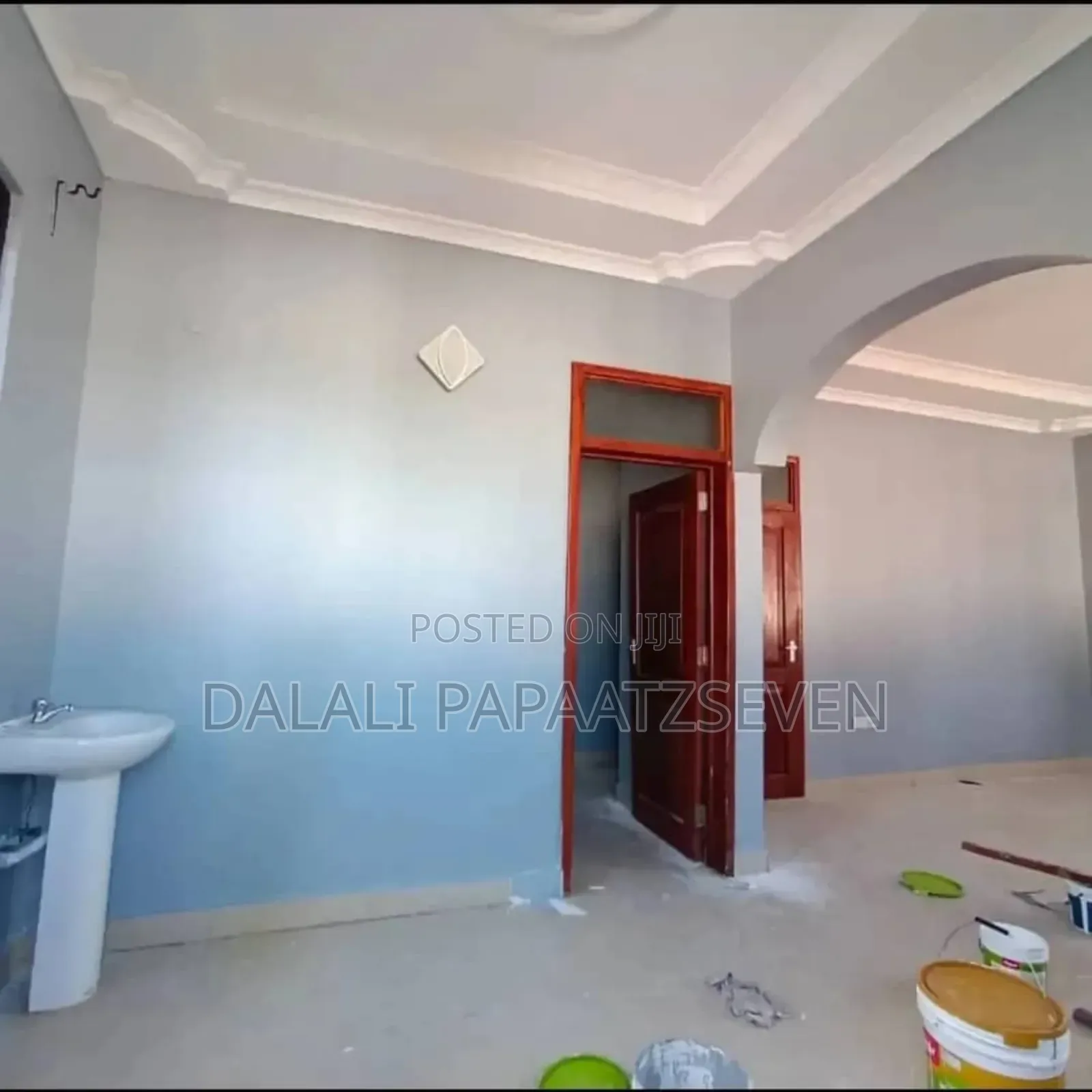 3bdrm Apartment in Dalalipapaatzseven, Bunju for rent