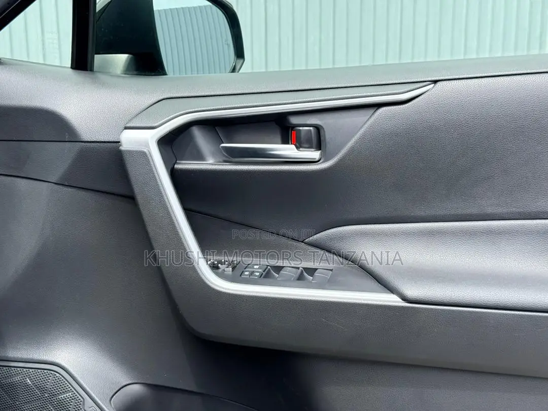Toyota RAV4 2020 Black