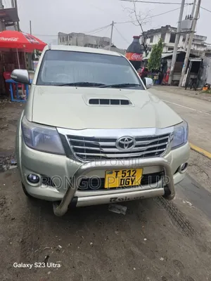 Toyota Hilux 2008 Silver