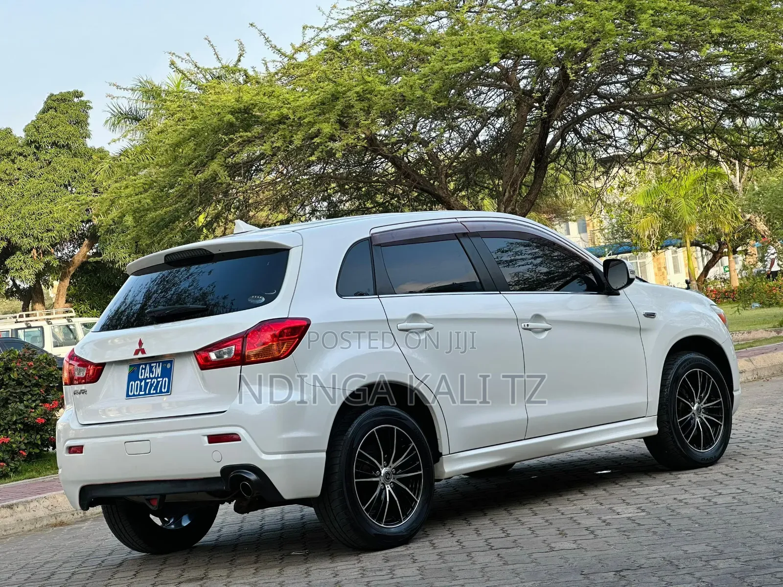 Mitsubishi RVR 2.0 2011 White