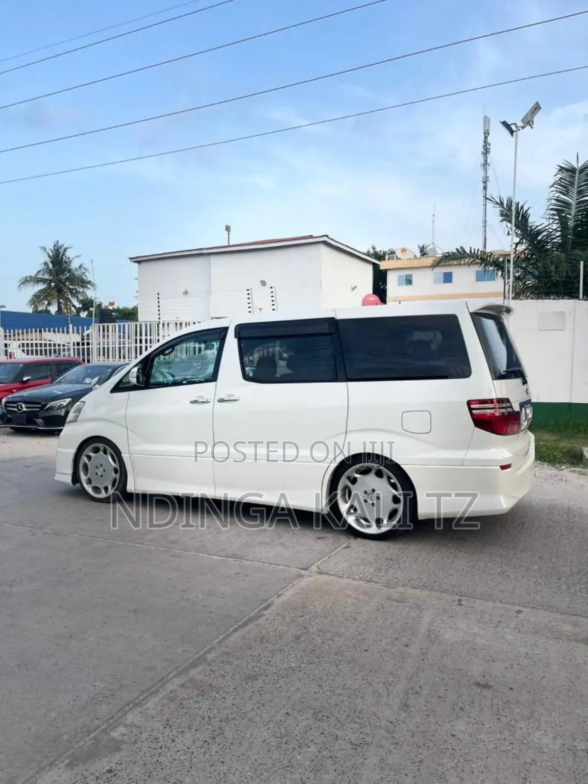 Toyota Alphard 2006 White