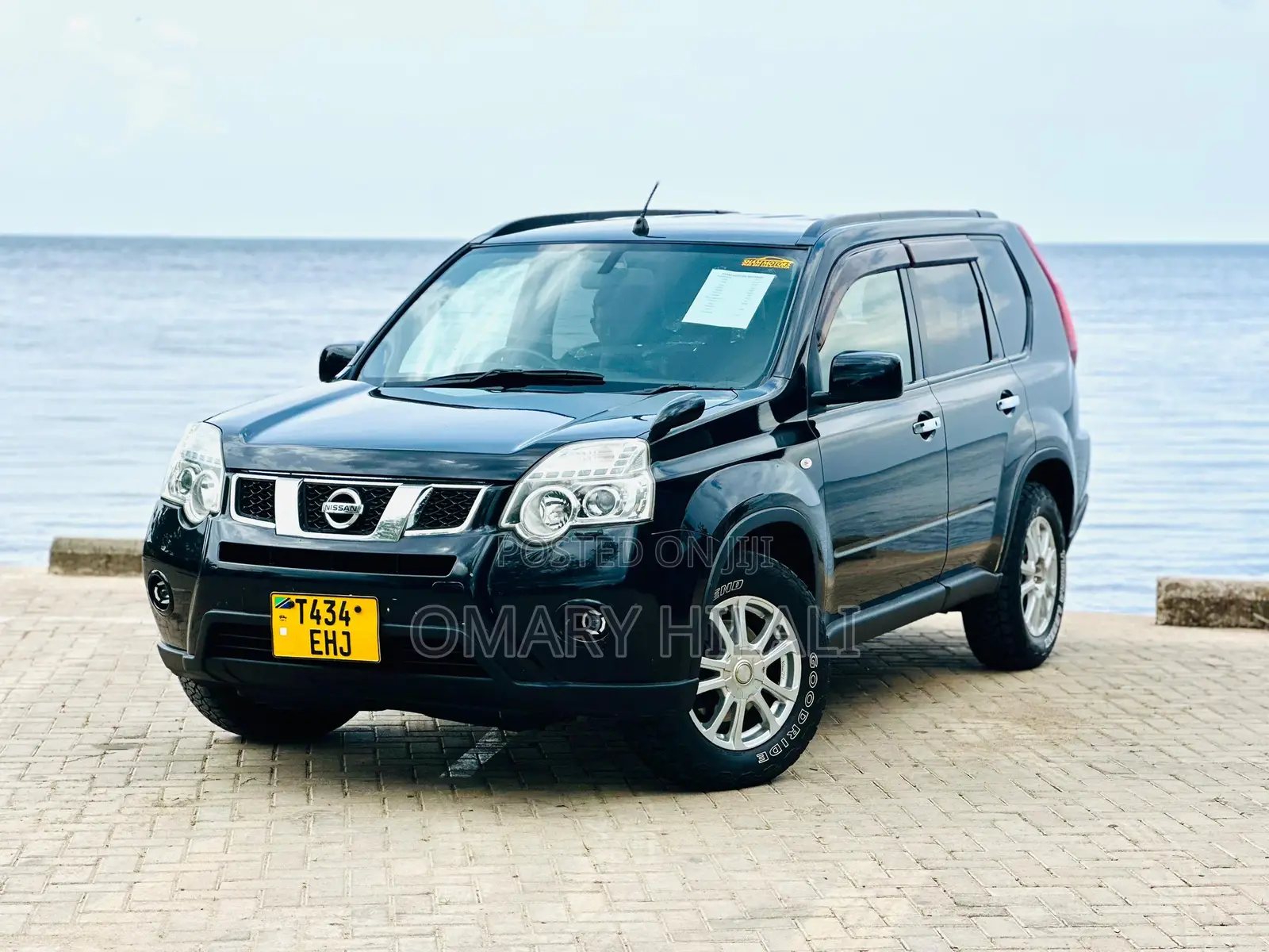 Nissan X-Trail 2011 Black