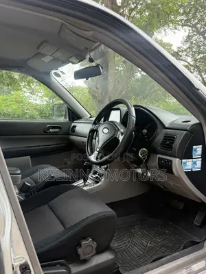 Subaru Forester 2006 Silver