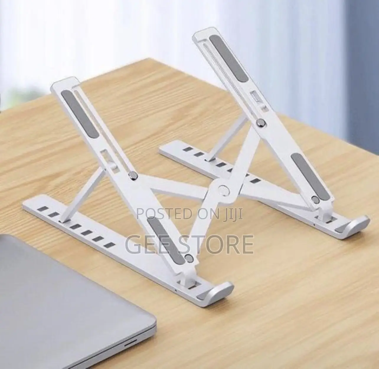 Laptop Stand Plastic