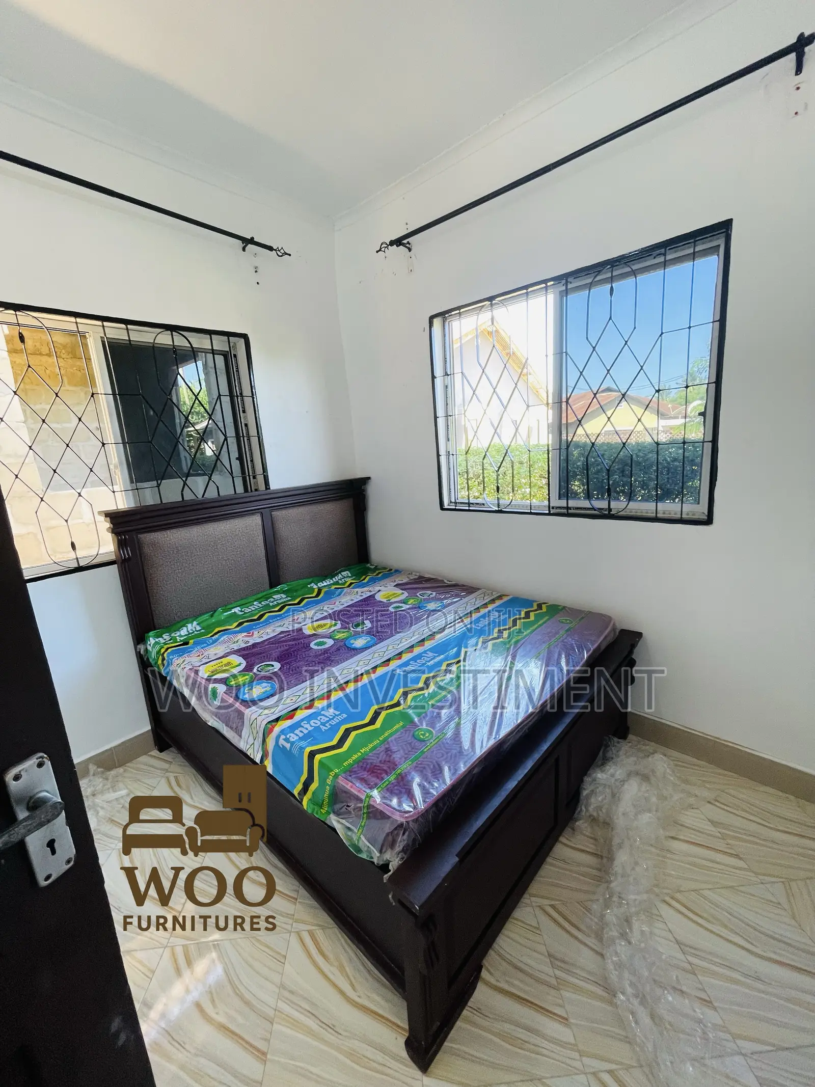 Furnitures Za Kisasa Vya Mbao (Classic Furnishings) Hardwood  