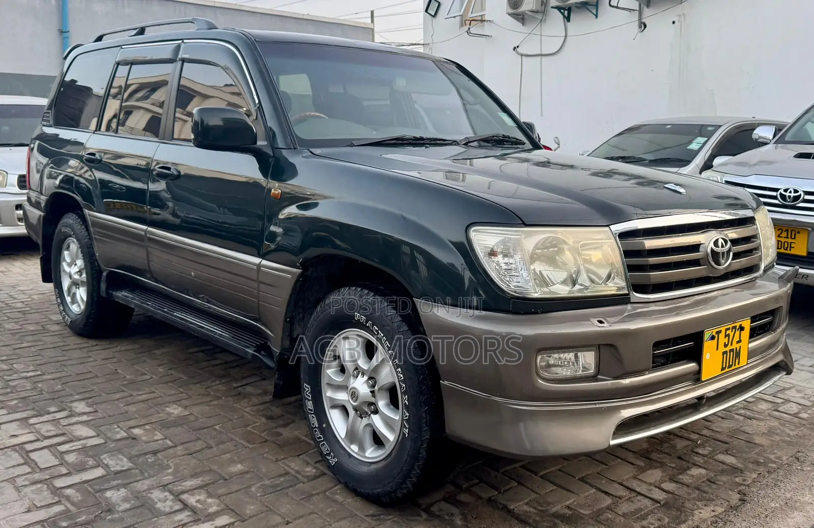 Toyota Land Cruiser 2004 Green