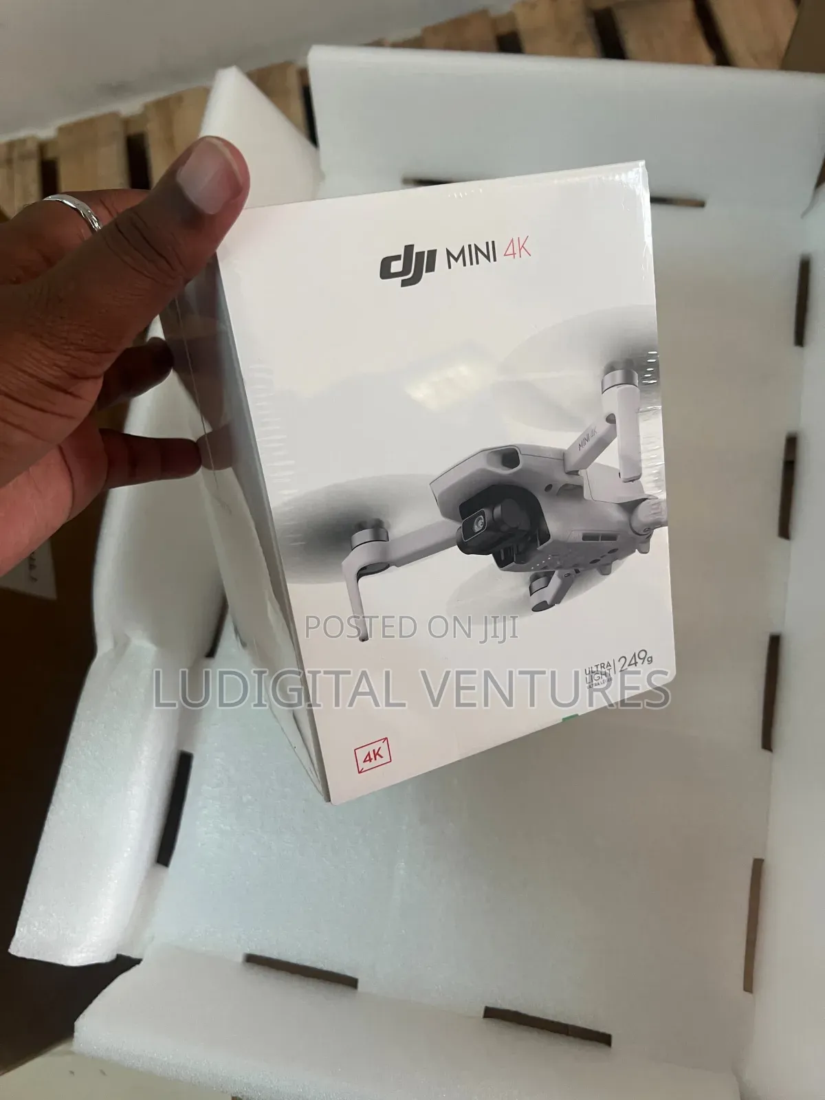 Dji Mini 4 K Drone + Battery [Complete].
