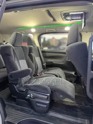 Toyota Vellfire 2016 White