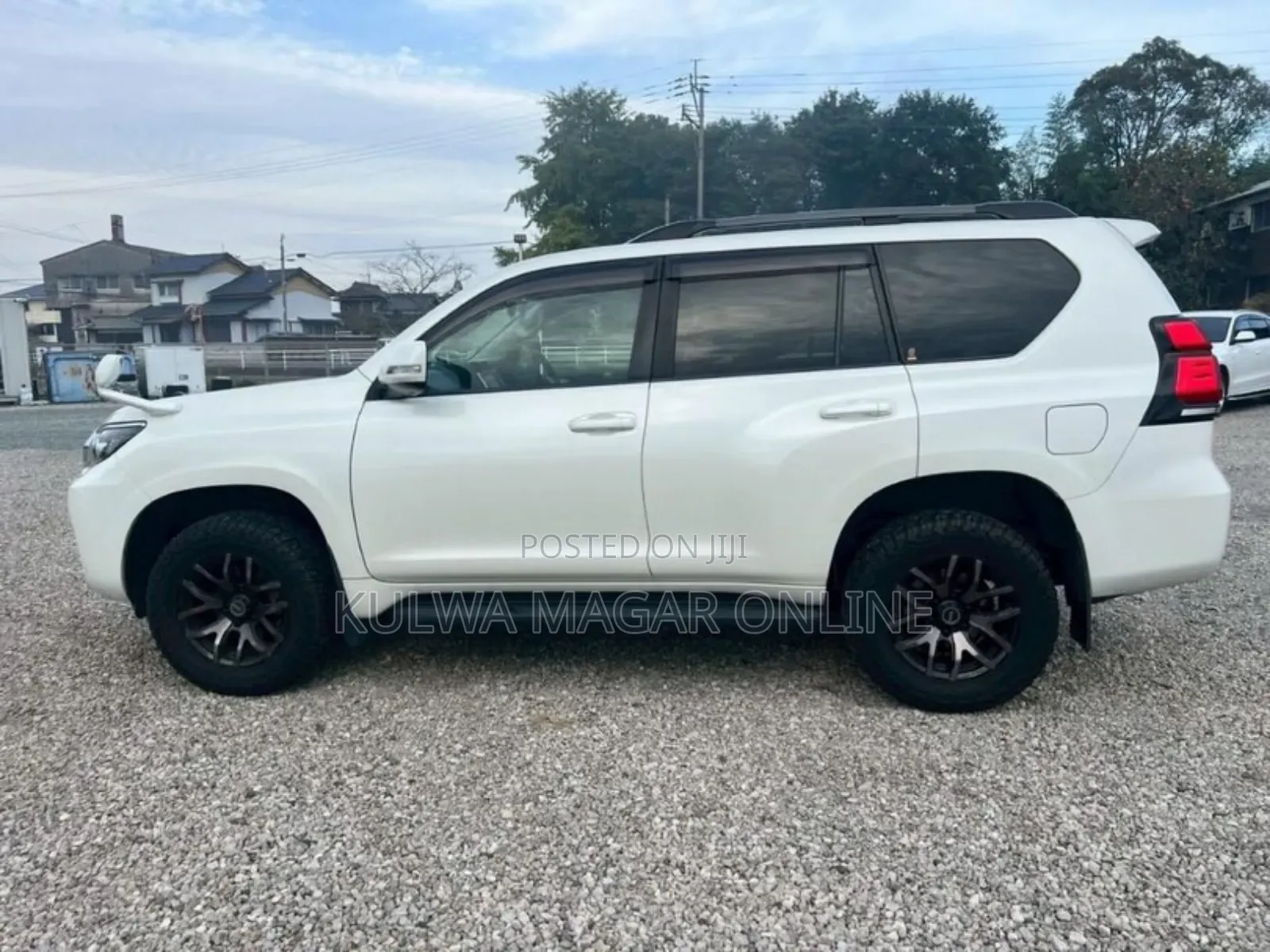 Toyota Land Cruiser Prado 2020 White
