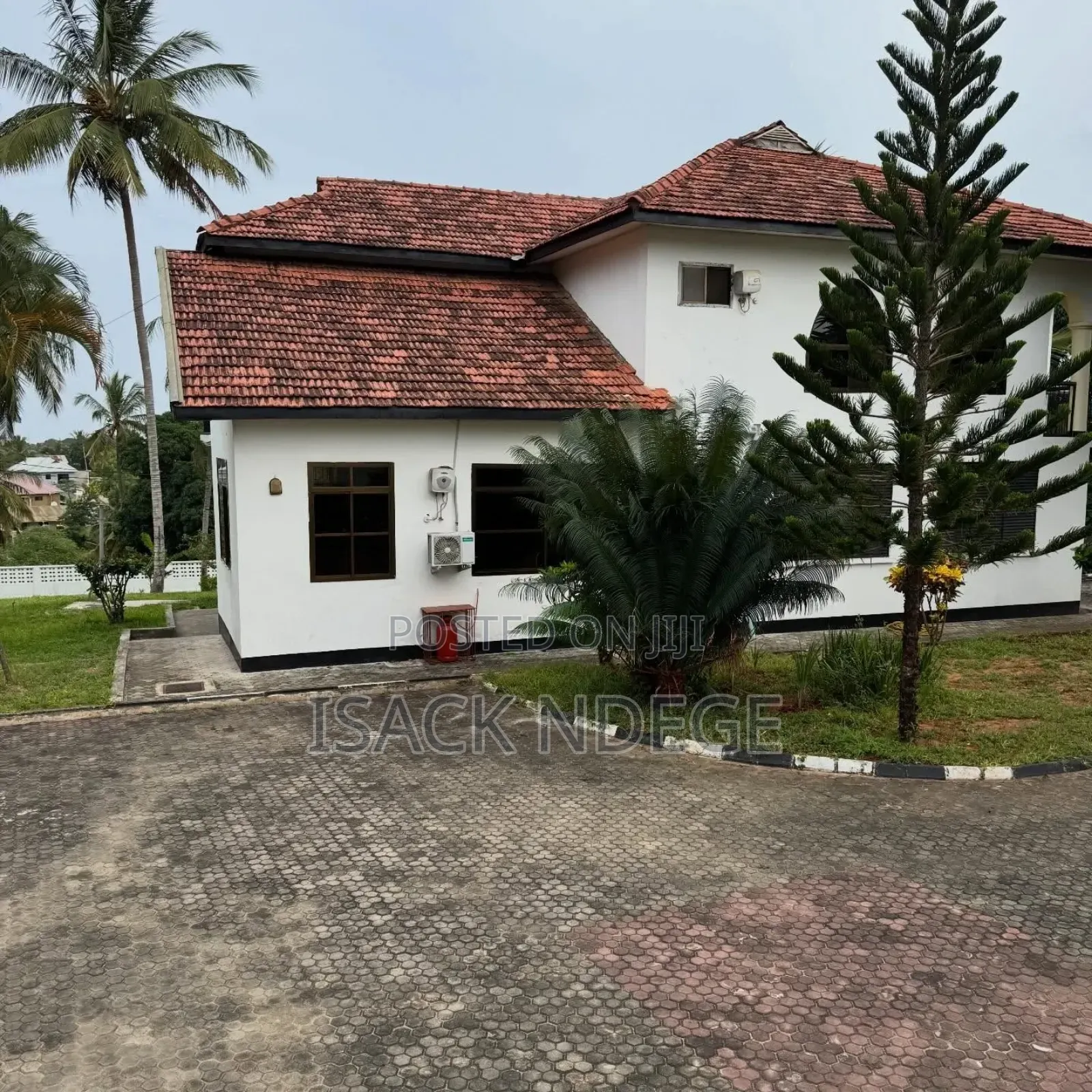 5bdrm House in Goba for rent