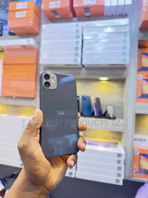 Apple iPhone 11 64 GB Black
