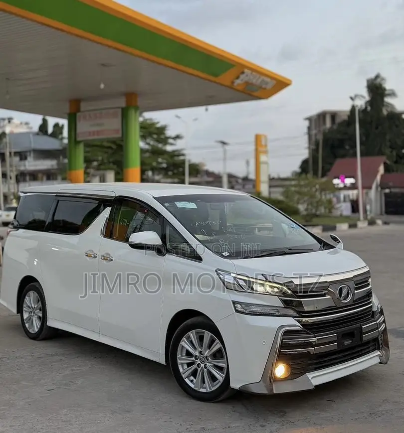 Toyota Vellfire 2016 White