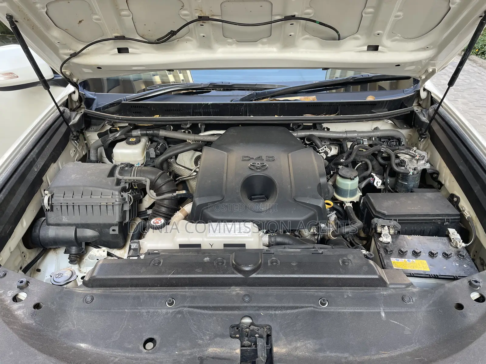 Toyota Land Cruiser Prado 2022 White