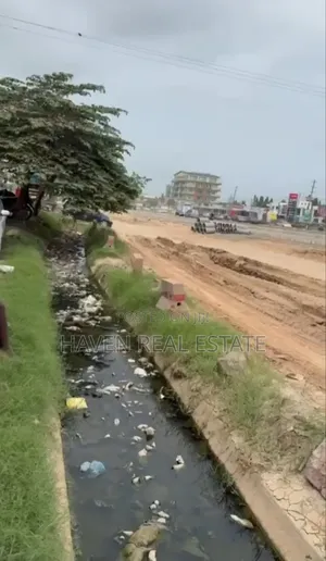 Commercial Plot Inatizama Main Road Inauzwa Mbezi Beach