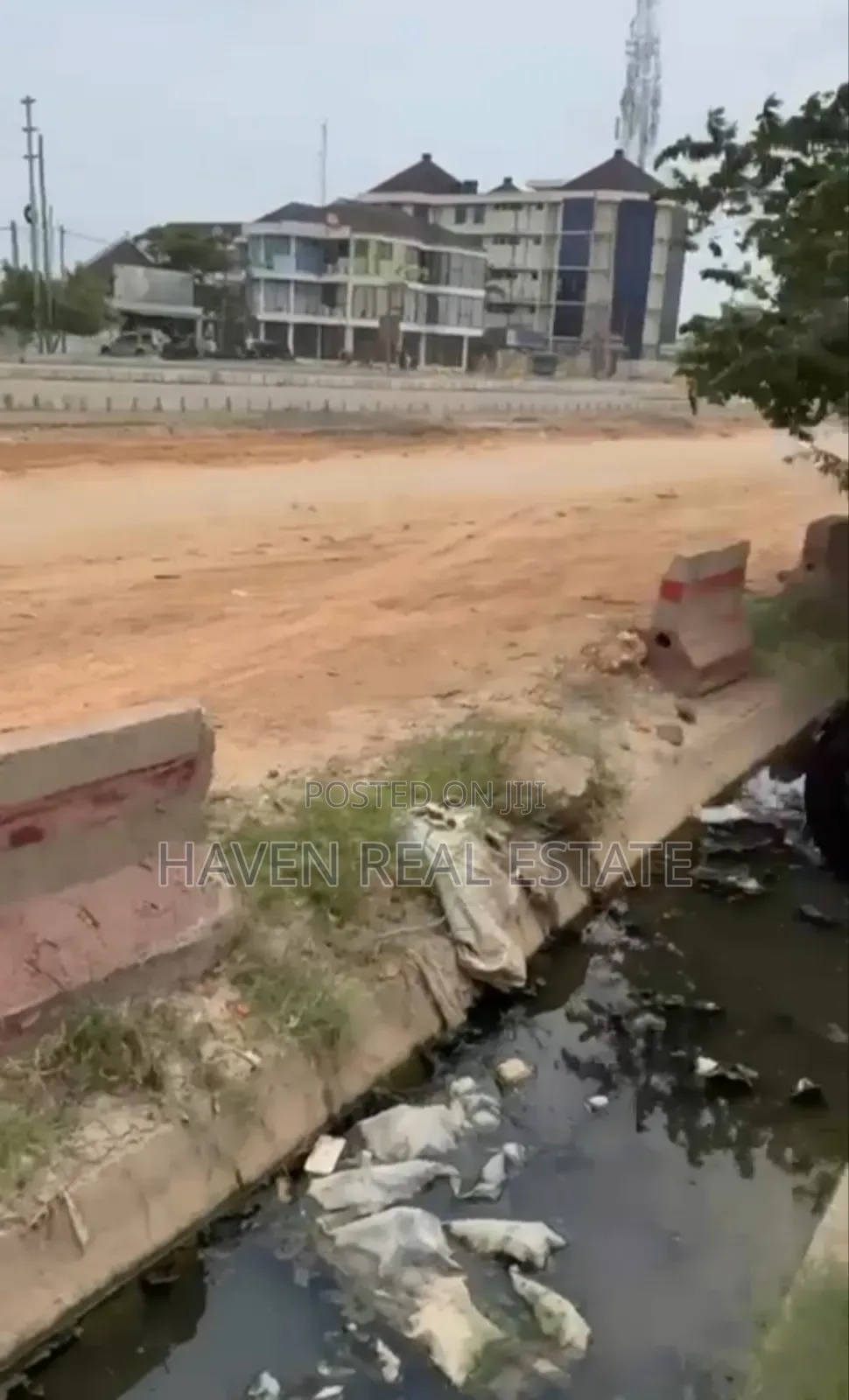 Commercial Plot Inatizama Main Road Inauzwa Mbezi Beach