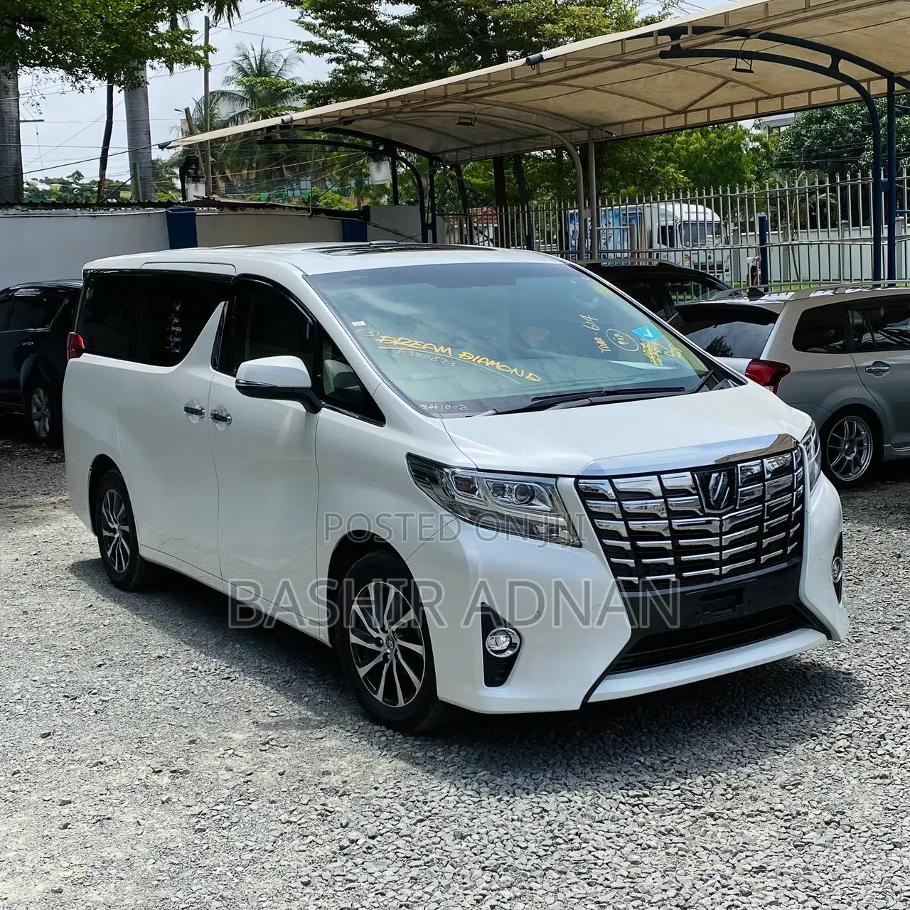 Toyota Alphard 3.5 Petrol FWD 2016 White