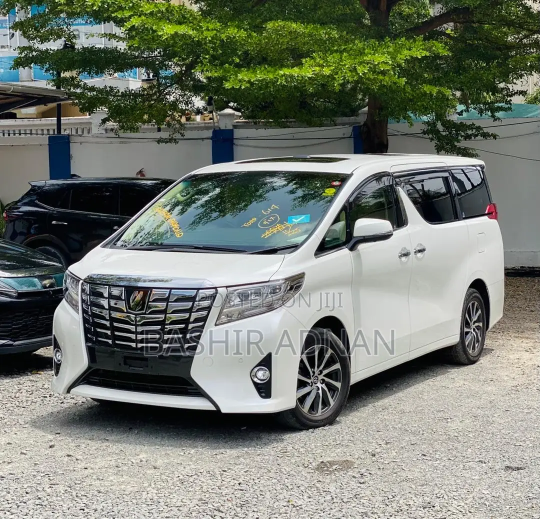 Toyota Alphard 3.5 Petrol FWD 2016 White