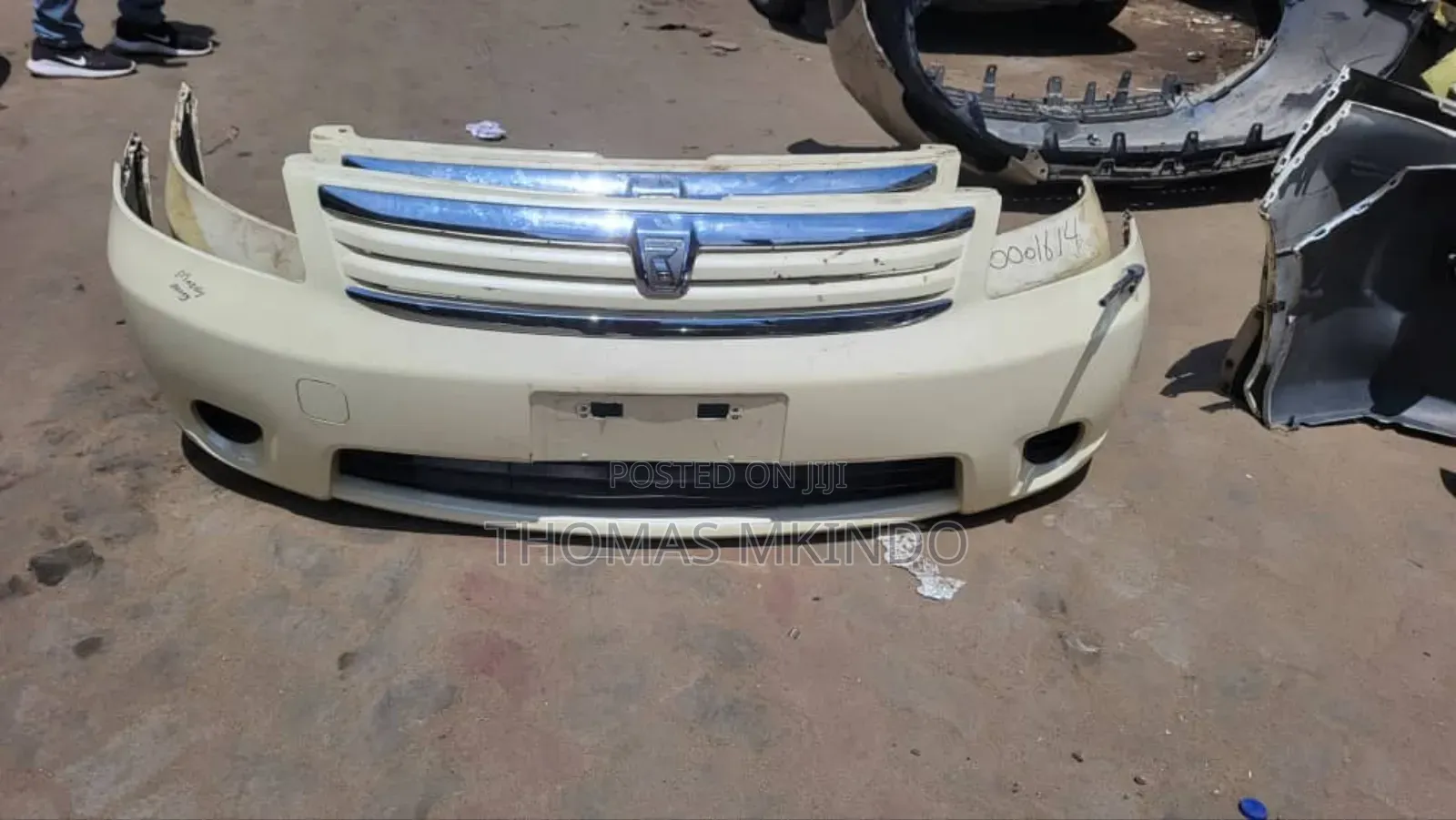 Front Bumper Toyota Raum