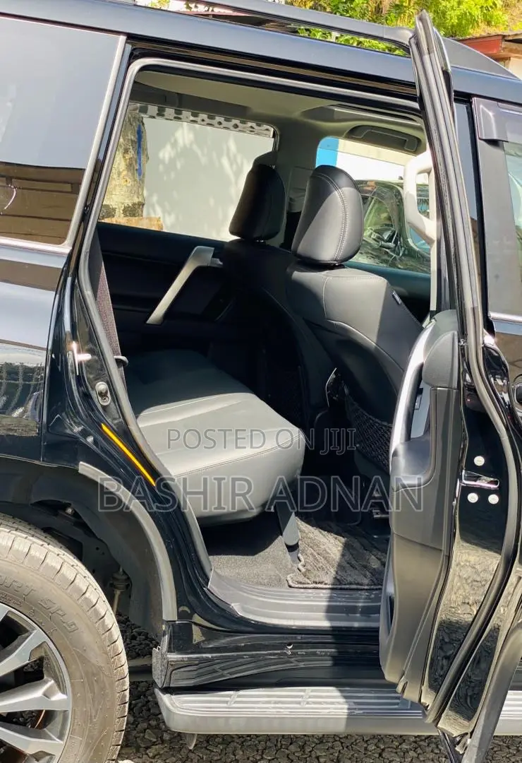 Toyota Land Cruiser Prado 2.8 2020 Black