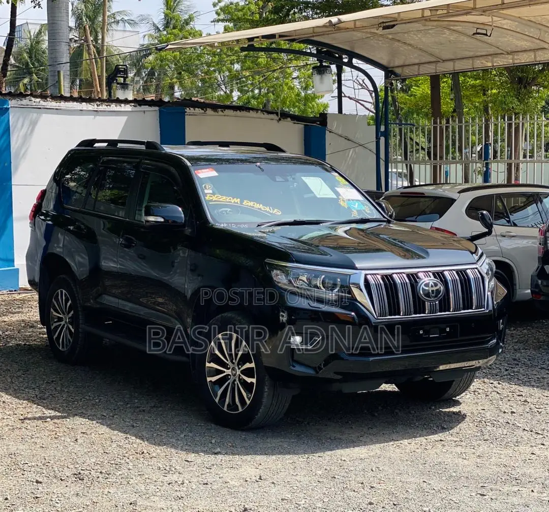 Toyota Land Cruiser Prado 2.8 2020 Black