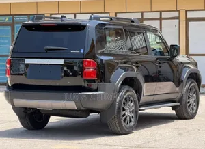 Toyota Land Cruiser Prado 2024 Black