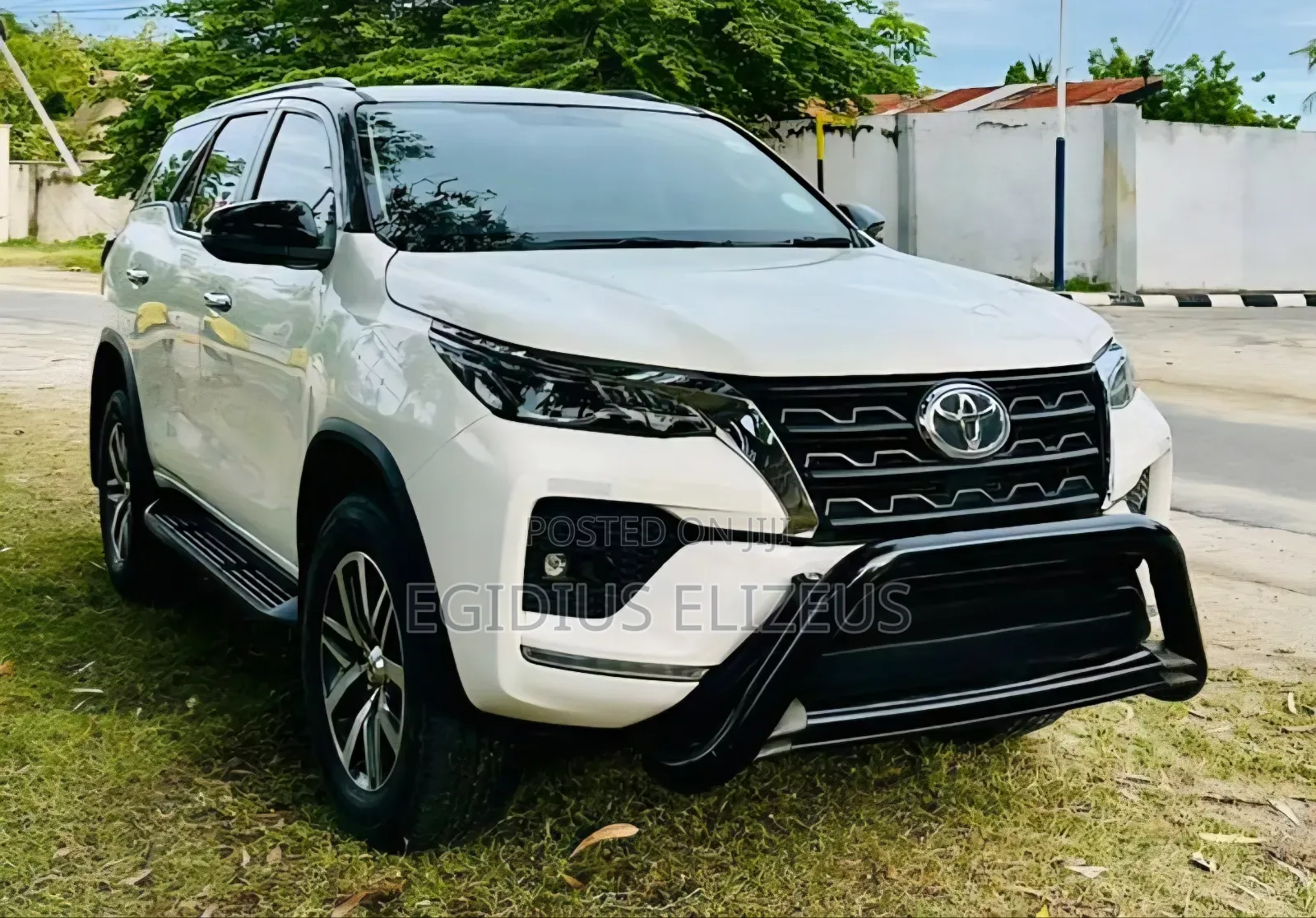 Toyota Fortuner 2020 White