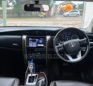 Toyota Fortuner 2020 White